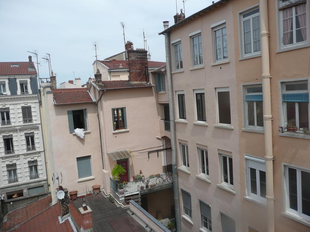Studio Ivry Lyon Zimmer foto